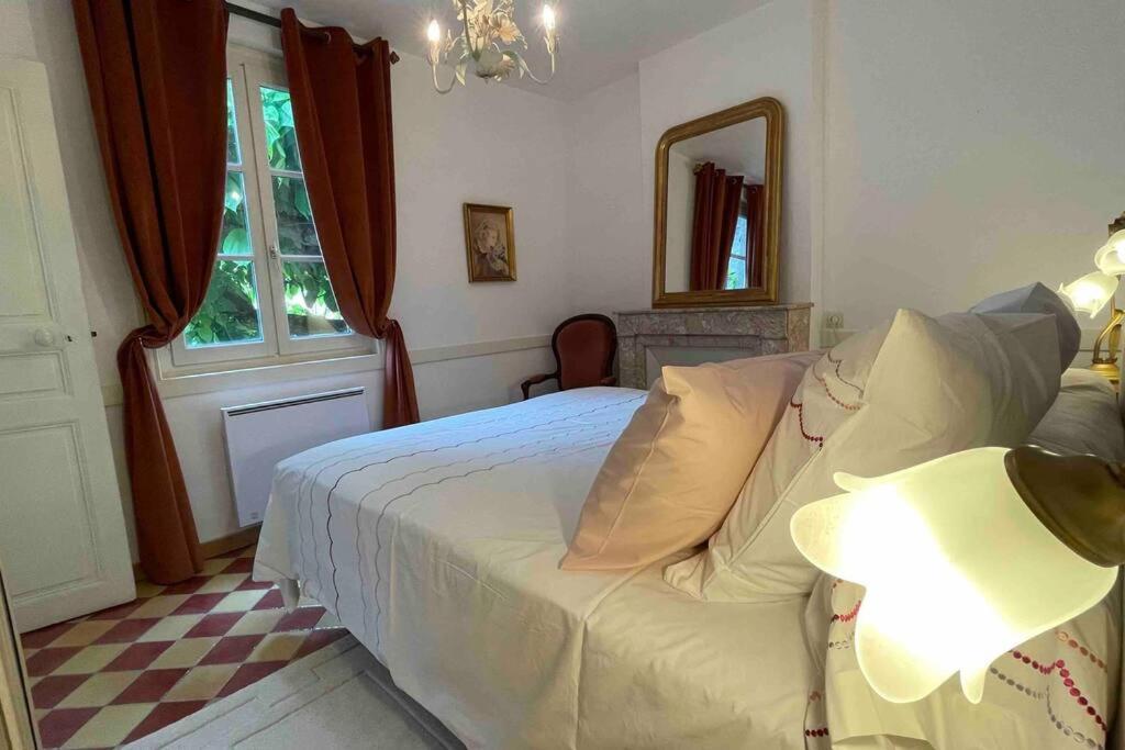 Gite De Charme Autun'Home Екстериор снимка